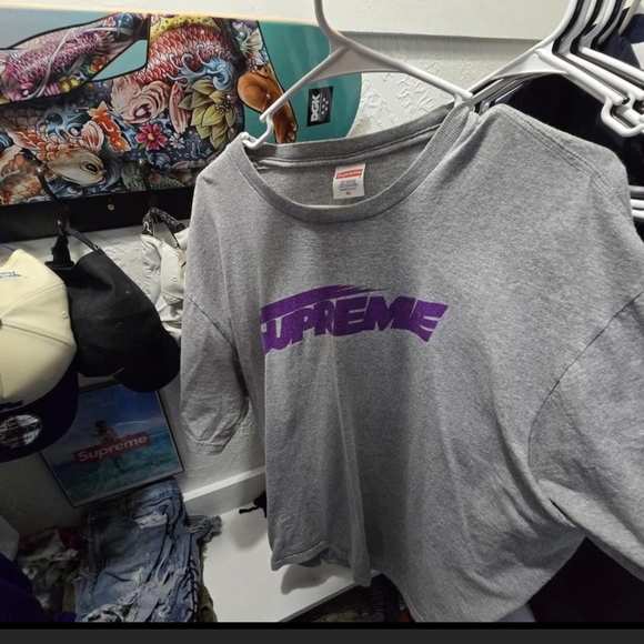 Supreme Heather Gray T-Shirt - Picture 3 of 4